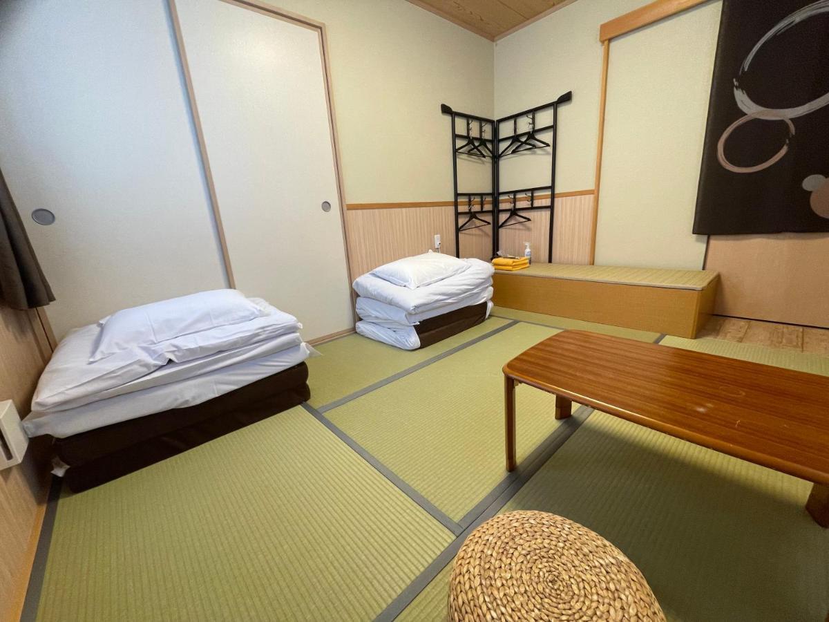 Guesthouse Guu Fujikawaguchiko Exteriör bild