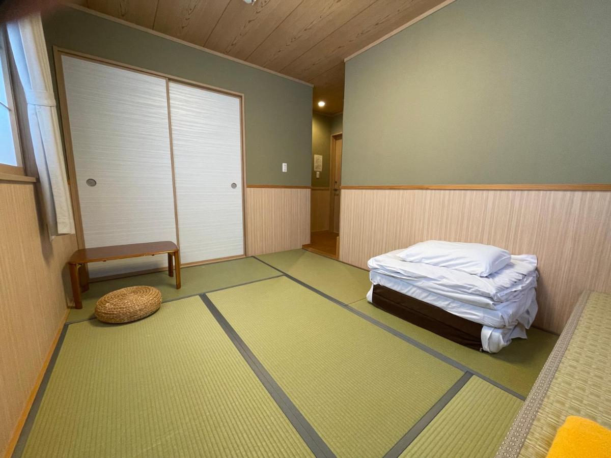 Guesthouse Guu Fujikawaguchiko Exteriör bild