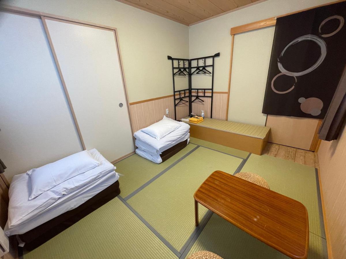 Guesthouse Guu Fujikawaguchiko Exteriör bild